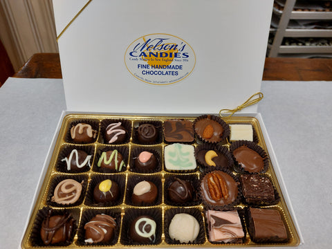Chocolates Assorted Gift Box 24 Piece
