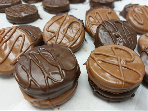 Chocolate Covered Oreos